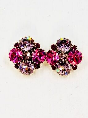 WEISS Signed Vintage Pink & Lavender Cluster Crystal Rhinestone Clip On Earrings